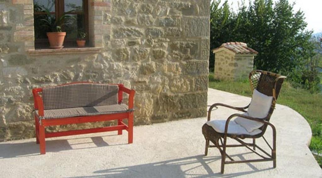 Agriturismo Caresto Vila Carbonesca Exterior foto
