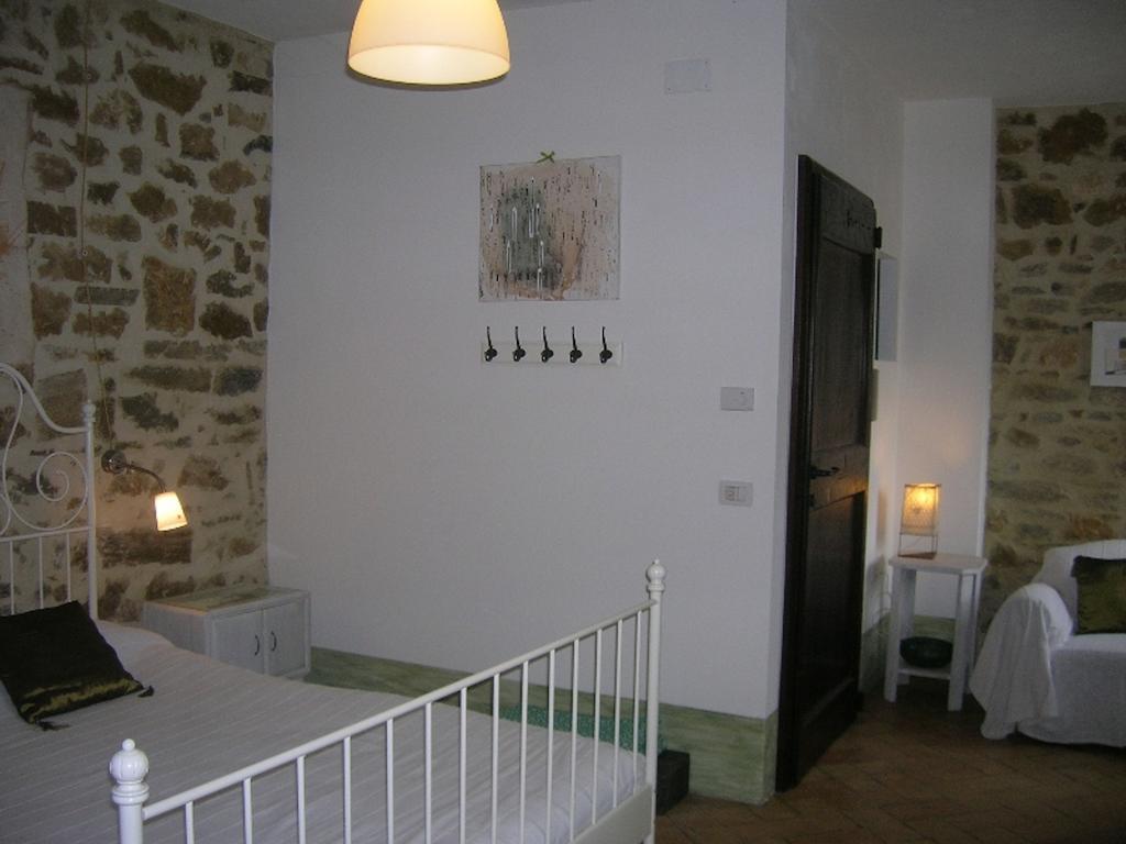Agriturismo Caresto Vila Carbonesca Exterior foto